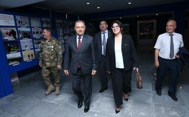 Səbinə Salmanova "Dostlar" klubunda ziyalılarla görüşüb