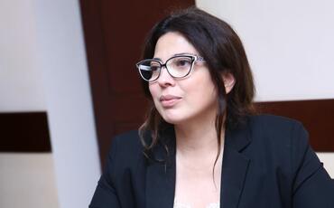 Səbinə Salmanova "Dostlar" klubunda ziyalılarla görüşüb