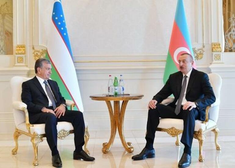 Prezidentlər mətbuata bəyanatlarla çıxış etdi