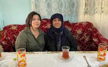 Səbinə Salmanova Vətən Müharibəsində qəhramanlıq göstərmiş şəhid ailələri ilə görüşüb