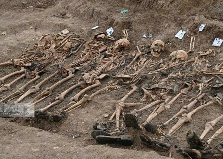 Kütləvi məzarlıqlardan 169 şəxsin qalıqları ekshumasiya edildi