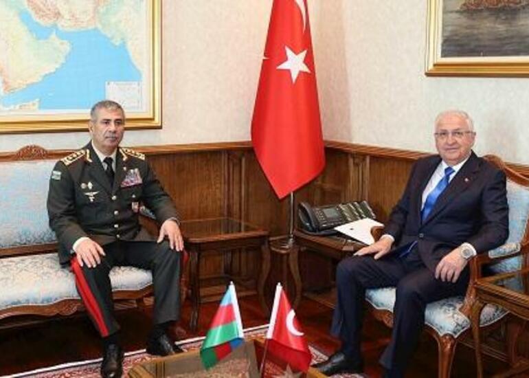 Həsənov Gülərlə danışdı: Regional təhlükəsizlik...