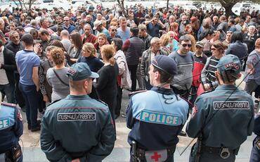 İrəvanda aksiya: Paşinyan Bakıya gedib, COP29-da iştirak etsin!