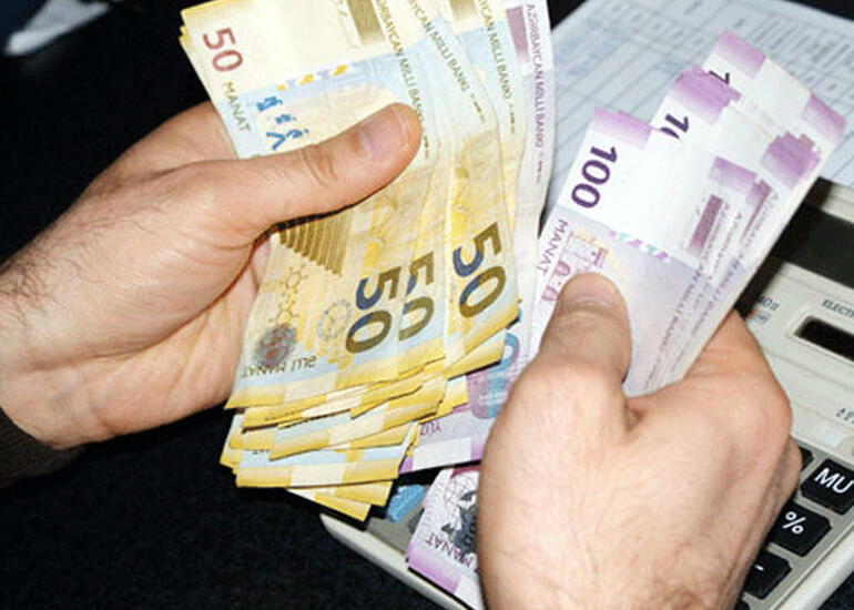 Azərbaycanda orta aylıq maaş 1326 manat olacaq