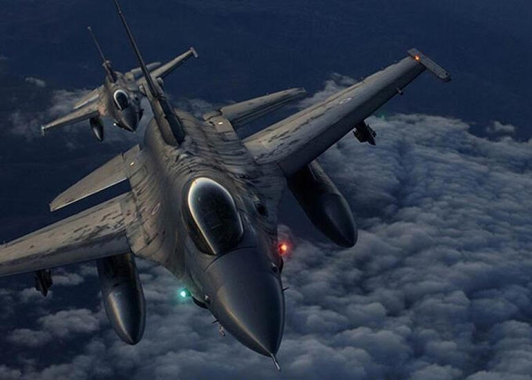 Türkiyə ordusu İraq və Suriyada terrorçulara güclü hava zərbələri endirib