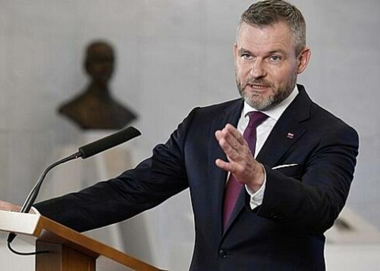 Slovakiya prezidenti Azərbaycana gələcək