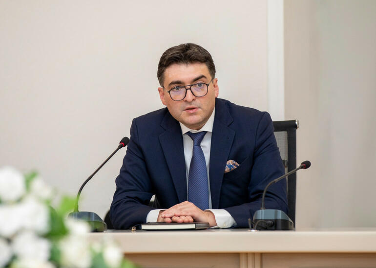 Nazir müavini: Azərbaycan 2031-2037-ci illərdə yaşıl enerjidən 21 qiqavat enerji əldə etməyi planlaşdırır