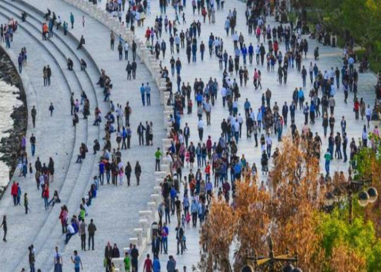 Azərbaycanda əhalinin sayı açıqlanıb