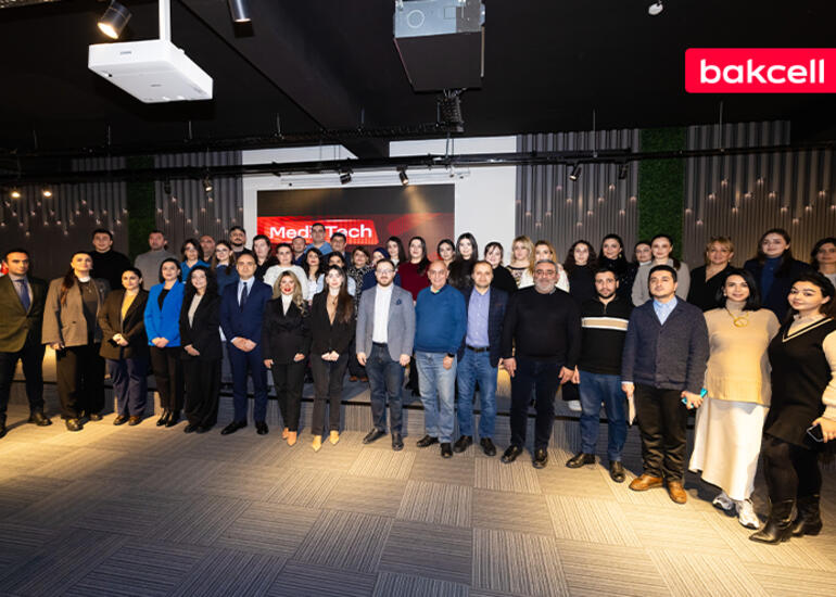 Media nümayəndələri üçün kibertəhlükəsizlik mövzusunda təlim keçirilib