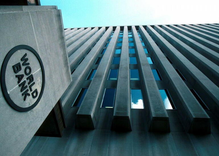Dünya Bankı: Yaxın beş ildə Azərbaycanın büdcəsi profisitli olacaq