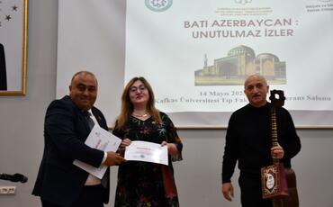“Qərbi Azərbaycan: Unudulmaz izlər” layihəsi çərçivəsində Karsda beynəlxalq forum keçirildi