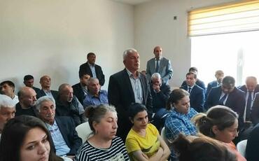 Kolanı kəndində sakinlərin müraciətləri dinlənilib