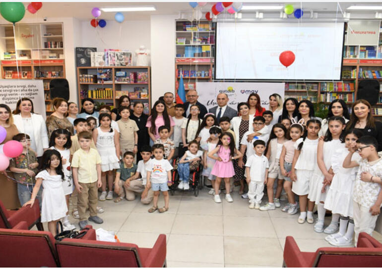 "Bir səhnə, min rəng, bir gələcək" - Uşaqlar danışdı, böyüklər dinlədi