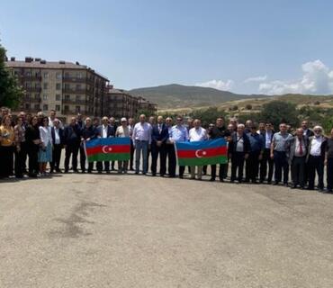 Demokratik siyasi mədəniyyət nümunəsi