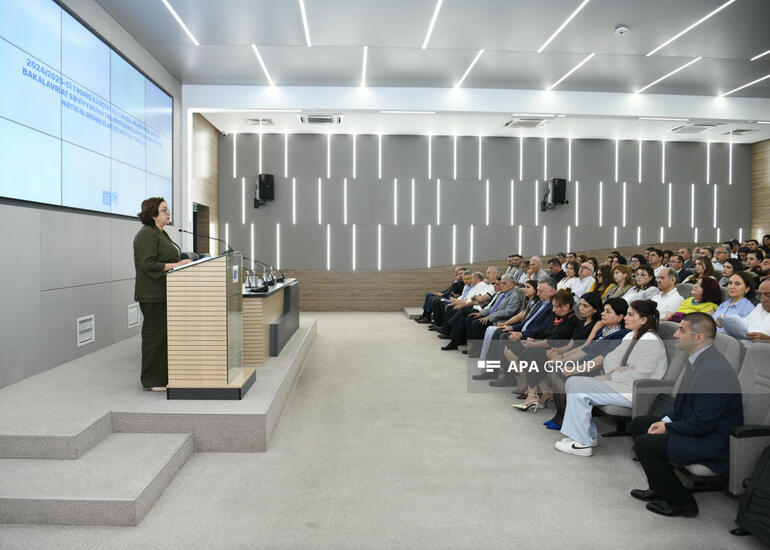 Ali məktəblərə qəbul olunanların 46,69 faizi dövlət sifarişi ilə təhsil alacaq