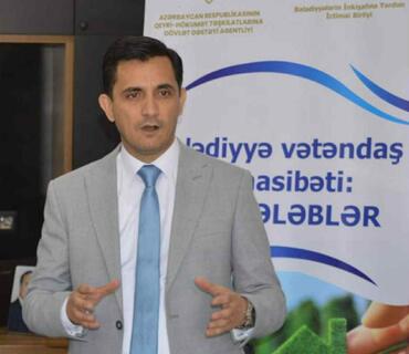 Niyaməddin Orduxanlının rəhbərlik etdiyi QHT Əhmədli bələdiyyəsində görüş keçirib