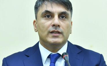 Xalq yazıçısı Kamal Abdullayevin alim oğlu...