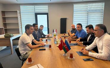 Azərbaycan UİD - Uluslararası Demokratlar Birliyinə Önəmli Ziyarət