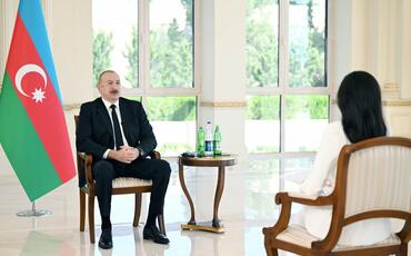 Məhz qalib Azərbaycan Ermənistanla sülh prosesinə başlamağı təklif edərək sülh sazişinin layihəsini təqdim edib