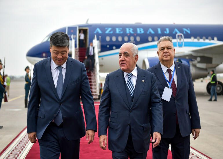 Əli Əsədov Qırğızıstana gedib