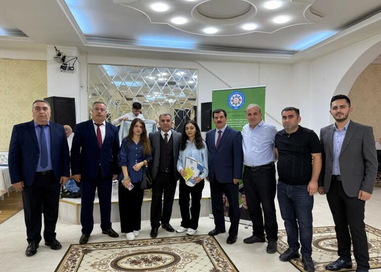 Yardımlı Xeyriyyə Cəmiyyəti tələbə adını qazanan məzunları mükafatlandırdı - FOTOLAR