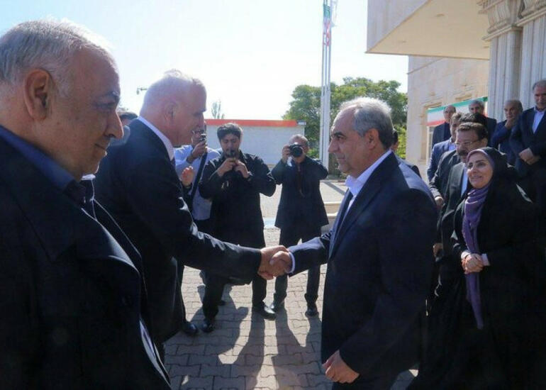 Şahin Mustafayev Təbrizə səfər edib