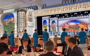 Bişkekdə dövlət və hökumət başçılarına Qırğızıstan Prezidenti adından ziyafət verilib