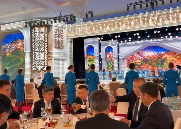 Bişkekdə dövlət və hökumət başçılarına Qırğızıstan Prezidenti adından ziyafət verilib