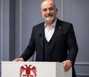 Türkiyənin yeni bir siyasət dilinə ehtiyacı var: Dost Partiya