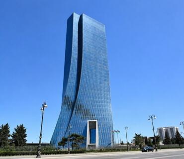 Mərkəzi Bank BOKT və valyuta mübadiləsi məntəqəsinin vəzifəli şəxslərini cərimələyib