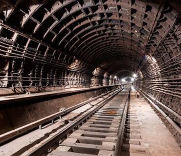 Metro və dəmir yolu layihələri üçün torpaqların alınması qaydaları təkmilləşdirilir