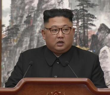 Kim Çen In pilotsuz silahların inkişafını sürətləndirməyə çağırıb